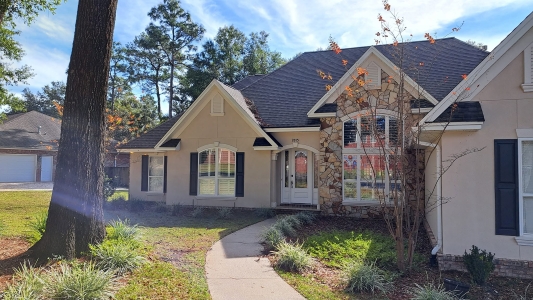 When Is the Best Time of Year to Schedule House Washing in Plant City, FL?