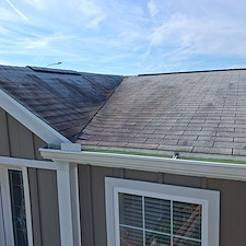 Pre-listing-Zephyrhills-roof-wash 10