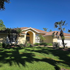 Wesley-chapel-Florida-roof-cleaning 11