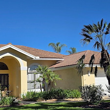 Wesley-chapel-Florida-roof-cleaning 9